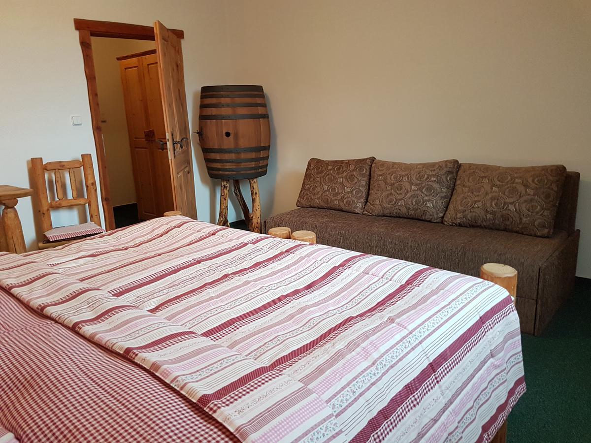Osada Havranu Hotel Hnanice  Eksteriør billede